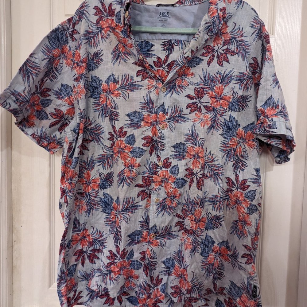 Izod Saltwater Relaxed Classics tropical flower short sleeved button up -  Mens